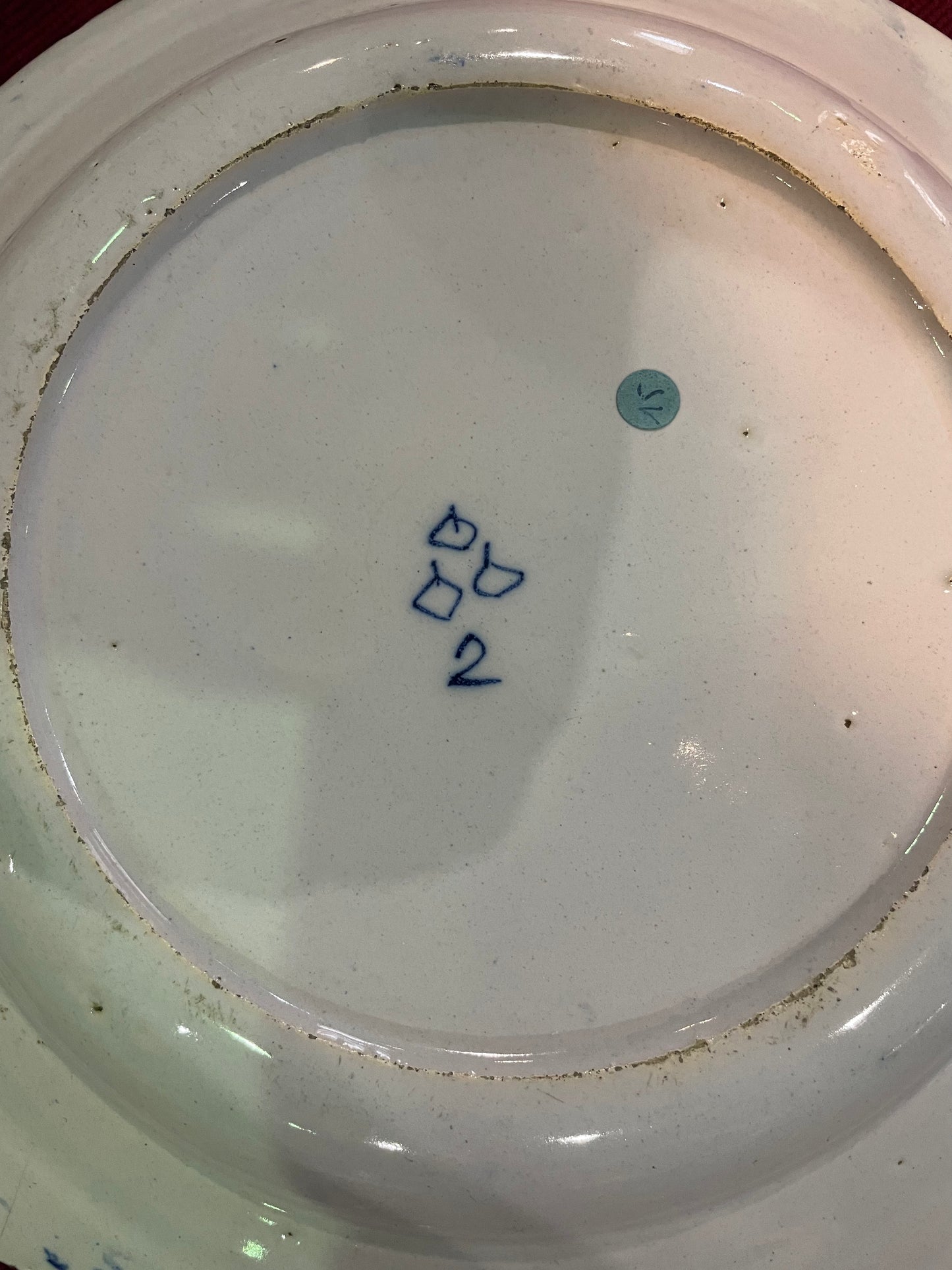 Assiette en Faïence de Delft – XVIIIe siècle – Signée et Numérotée