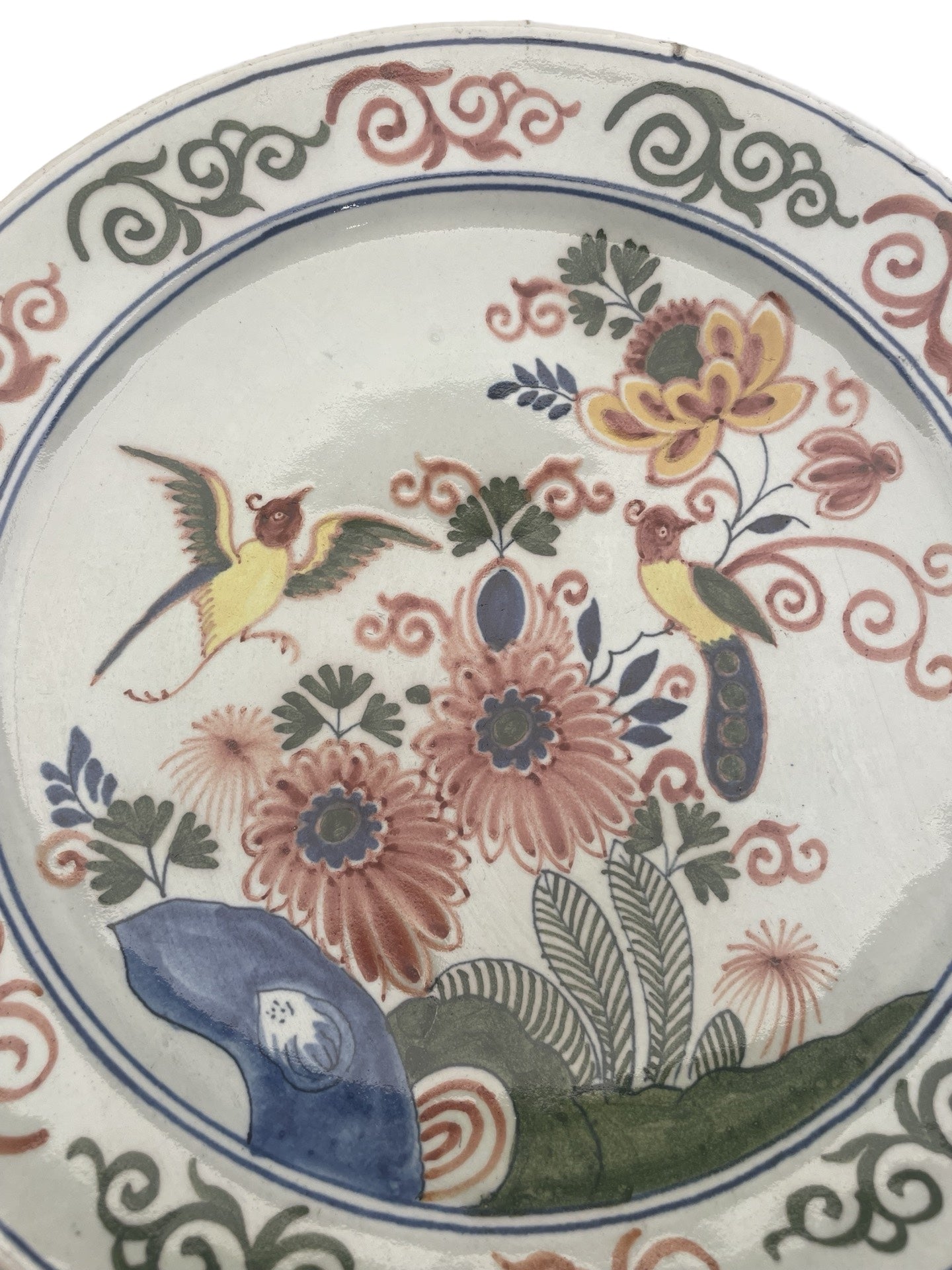 Assiette en faïence – Desvres ou Delft – Décor aux oiseaux