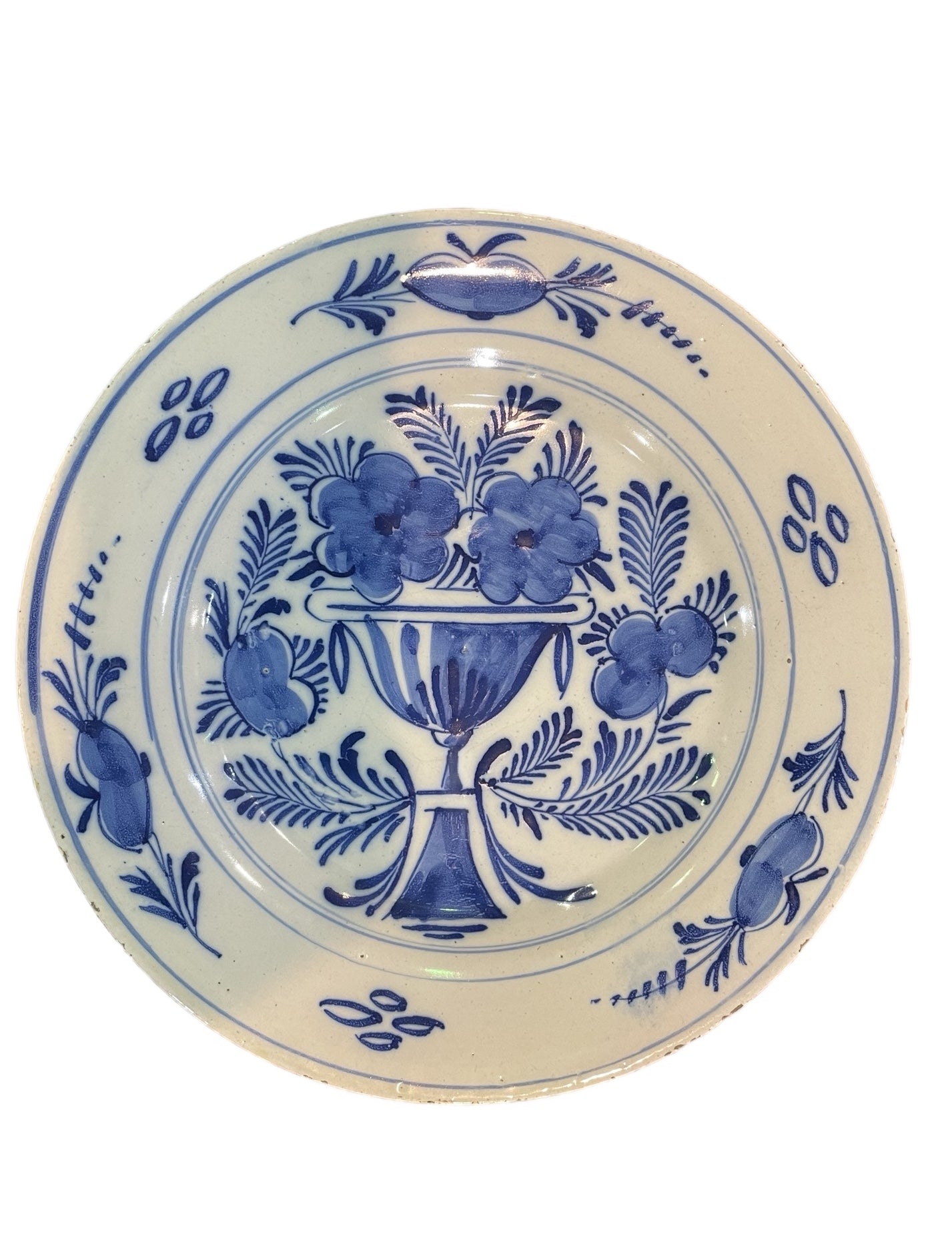 Petite Assiette en Faïence de Delft – XVIIIe siècle Signée A
