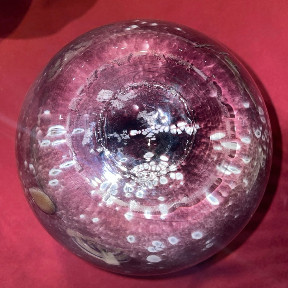 Vase en Verre Mauve Irisé Signé Dorure Interne à Identifier