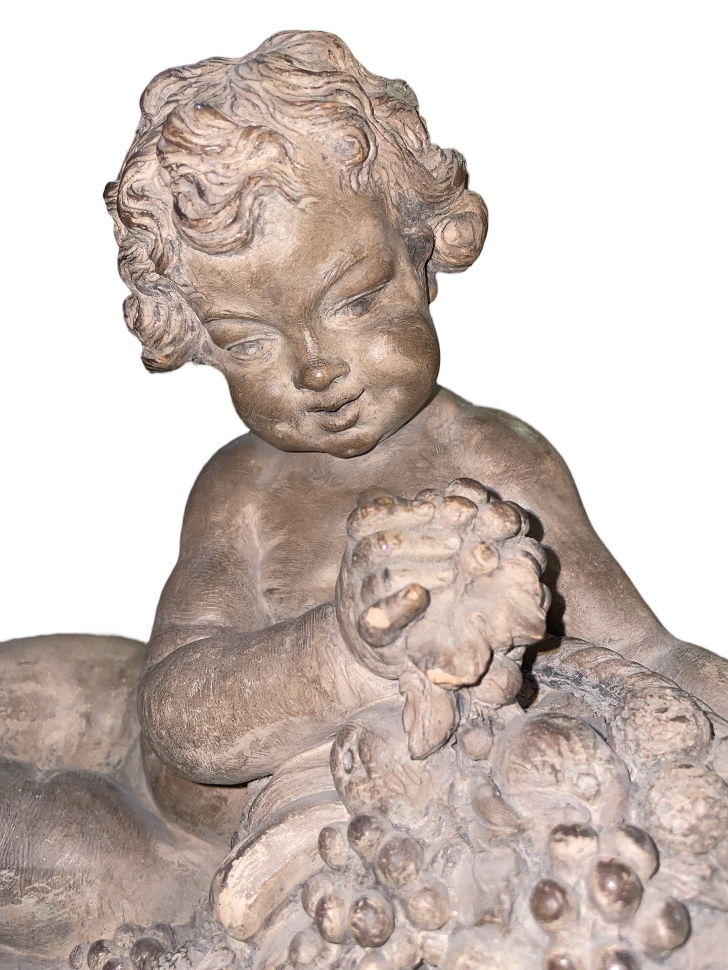 Terre Cuite – Putti aux Fruits – Signé René Rod – Fin XIXe