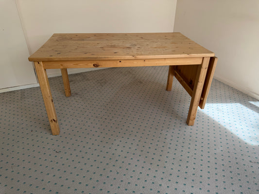 1 - Grande table de ferme en sapin massif extensible 190 cm