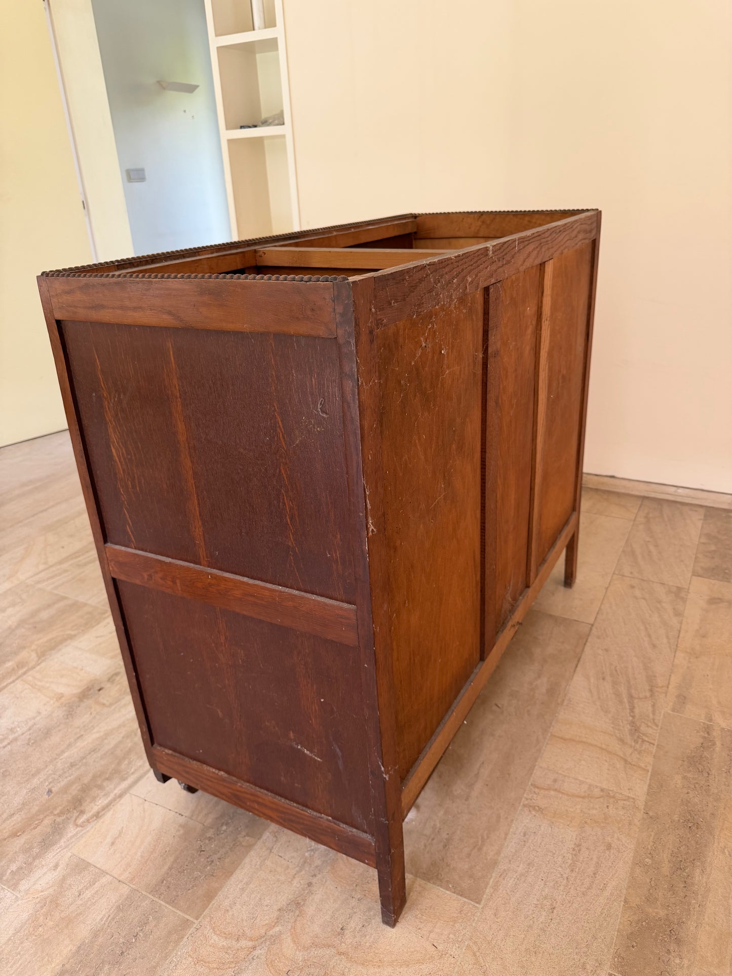 1 - Buffet / meuble Art Déco en chêne massif à restaurer