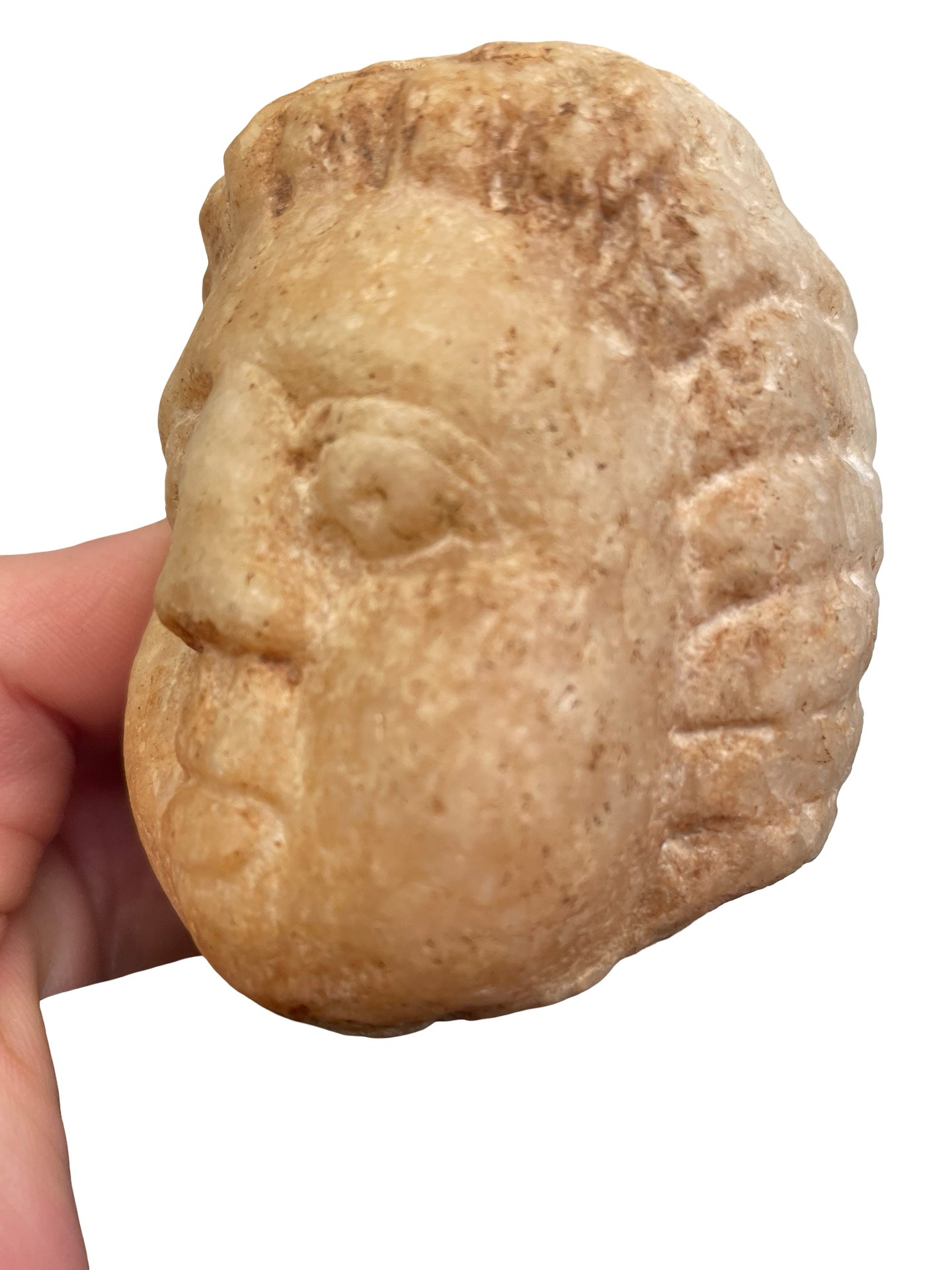 Tête d’enfant en marbre ancien à identifier