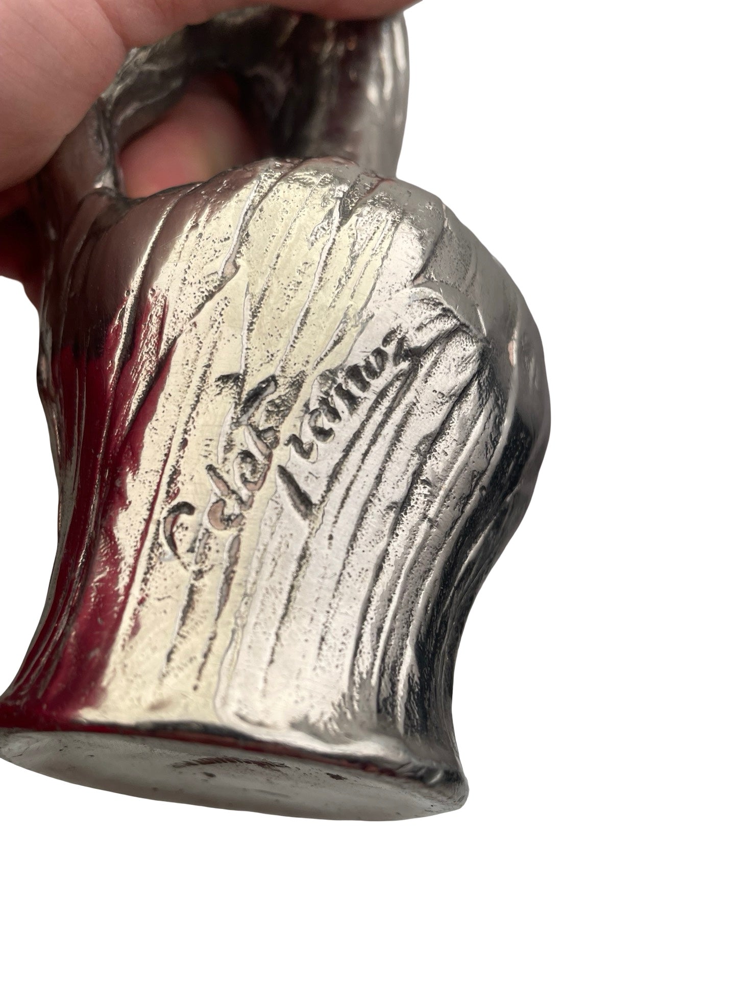 Bouteille Art Nouveau en étain – Dame nue – De Franoz – Signée – 18 cm