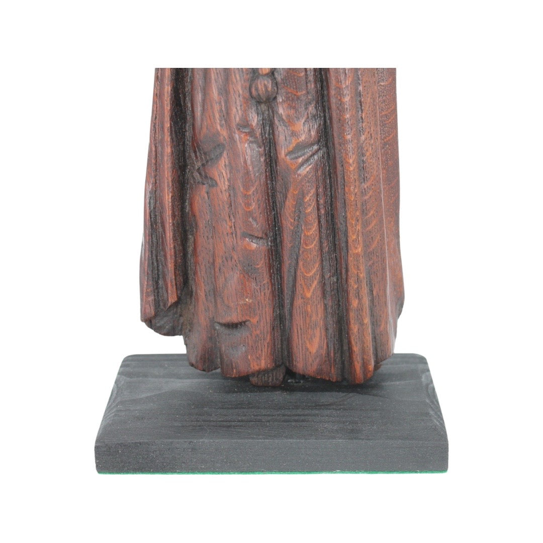 1 - Personnage religieux en bois sculpté – XIXᵉ siècle